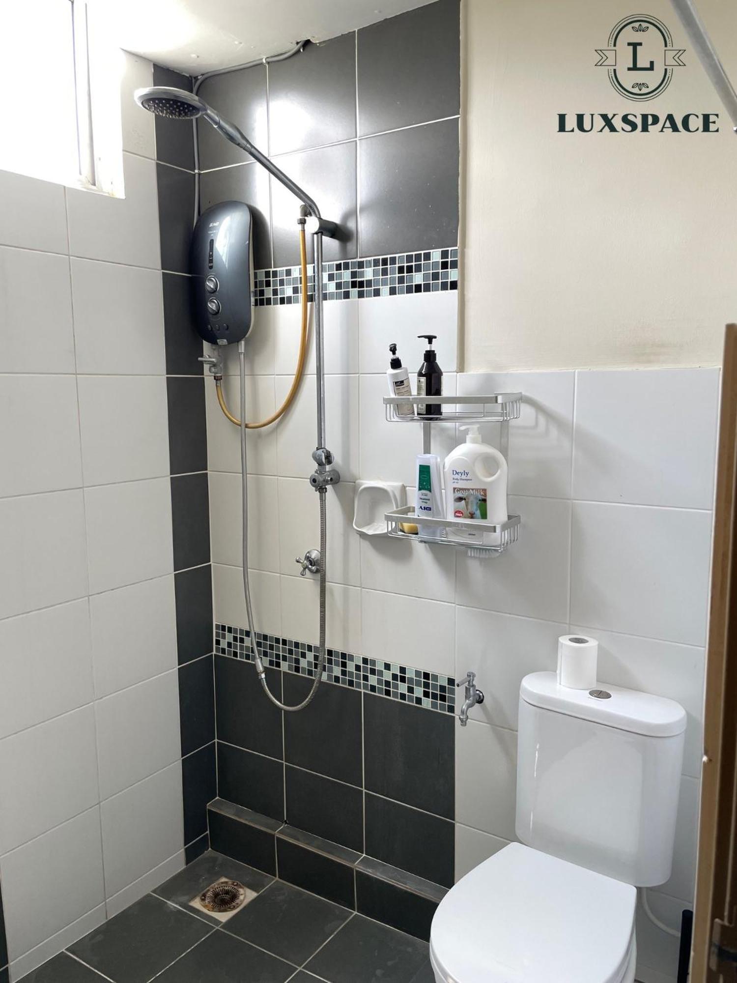 Kuching Cozy Skyvilla Apartment @ Mjc Batu Kawa エクステリア 写真